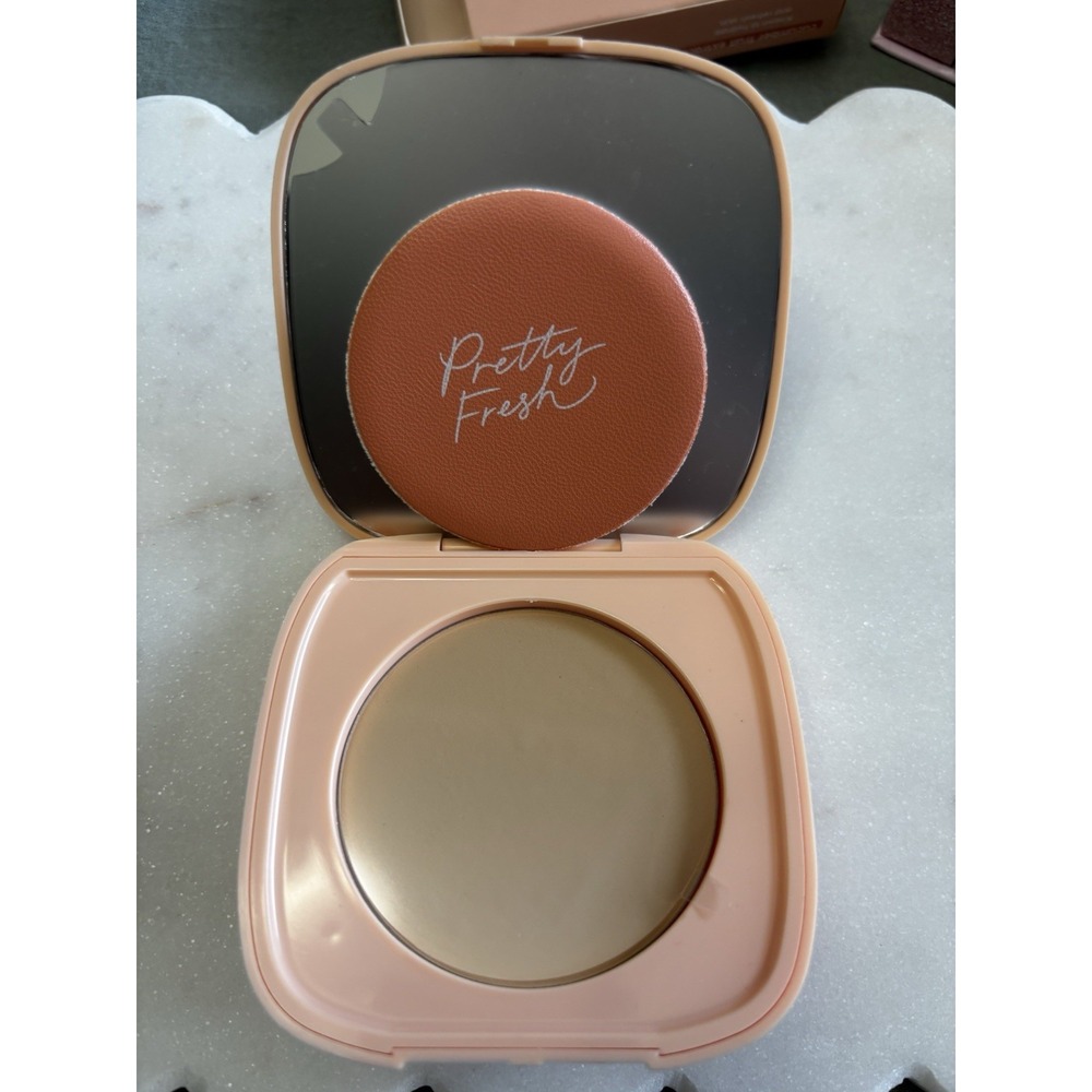 ColourPop Pretty Fresh Pressed Face Powder - Light 6 - New in Box 0.3 oz